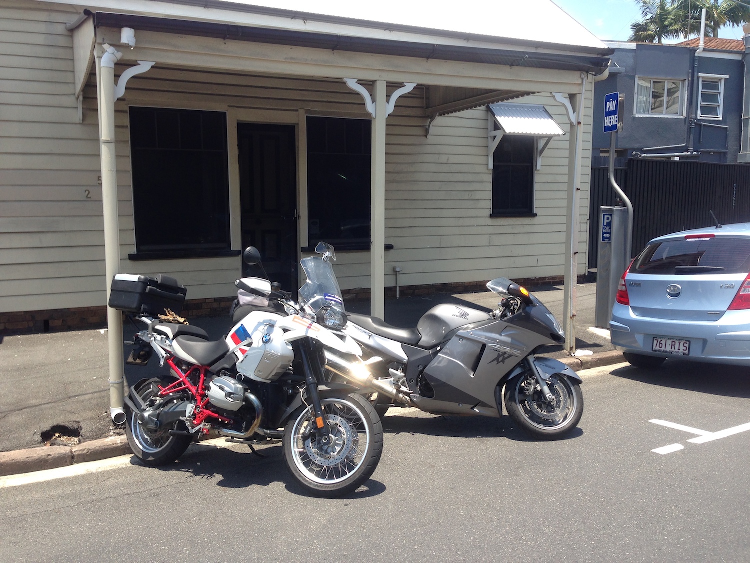 motorbike parking stand