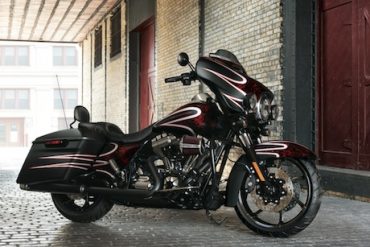 Harley-Davidson FLXHSD Street Glide with all the trimmings
