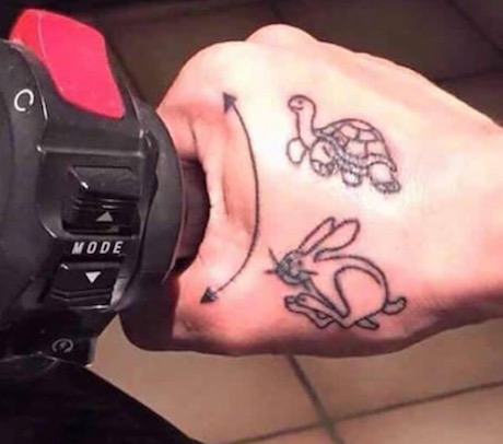 Tattoo throttle hand