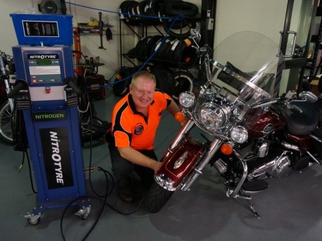 Heavy Duty Motorcycles Simon Yates with nitrogen nitrotyre shop