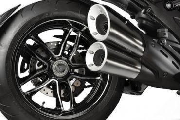 20-16 Ducati Diavel Carbon