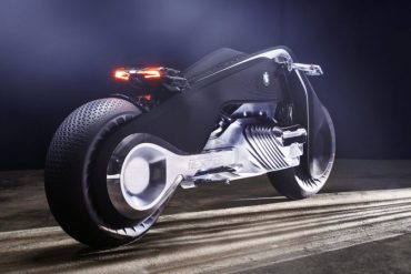 BMW Motorrad Vision Next 100 unveil - electric scooter - own self-balancing