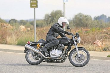 Royal Enfield 750 spied testing Royal Enfield to launch retro 750