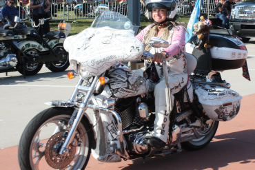 Biker sisters vie for world record