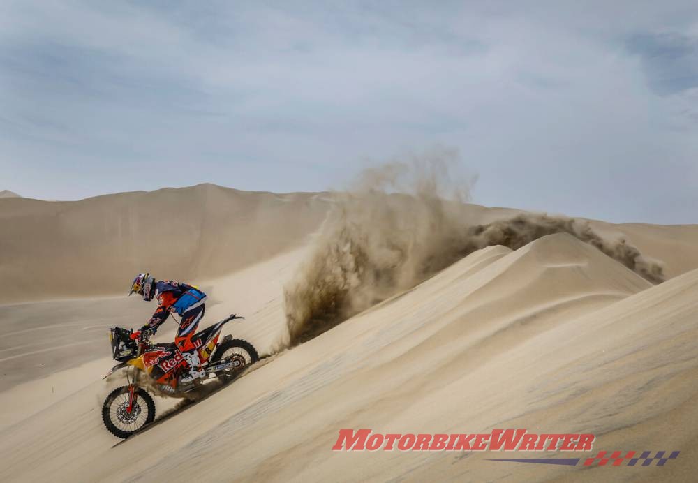 Toby Price chases dakar lead