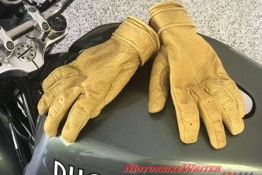 Goldtop Bobber tan gloves