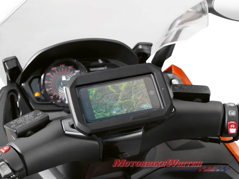 BMW digital connectivity navigation bluetooth GPS phone