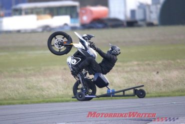 Tom Cruise wheelies in Mission Impossible 7