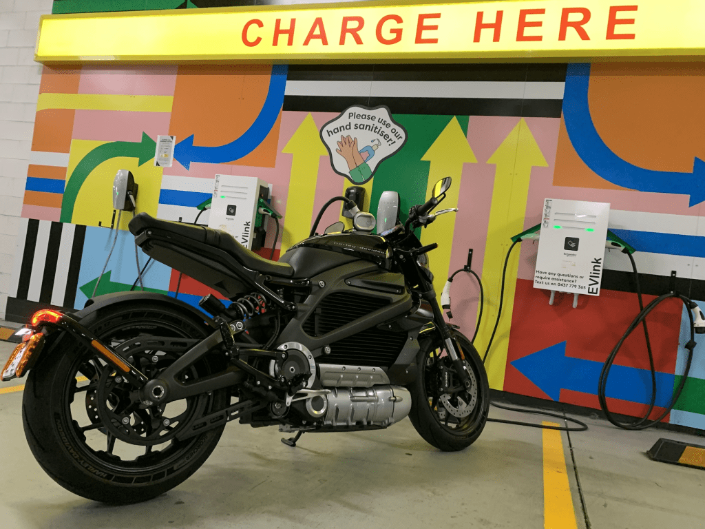 electric-motorcycles-miss-out-on-rebate-motorbike-writer