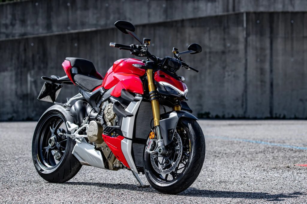 a side view of the Ducati Streetfighter V4 S, in anticipation of a new SP model